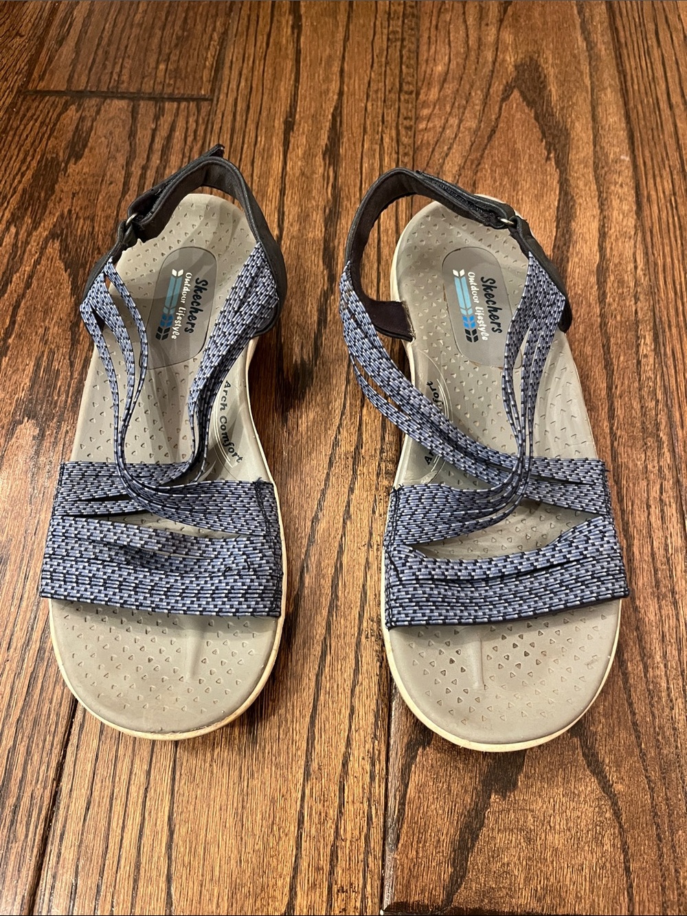 Skechers Women's Navy and Gray Strappy Comfort Sandals Size 7